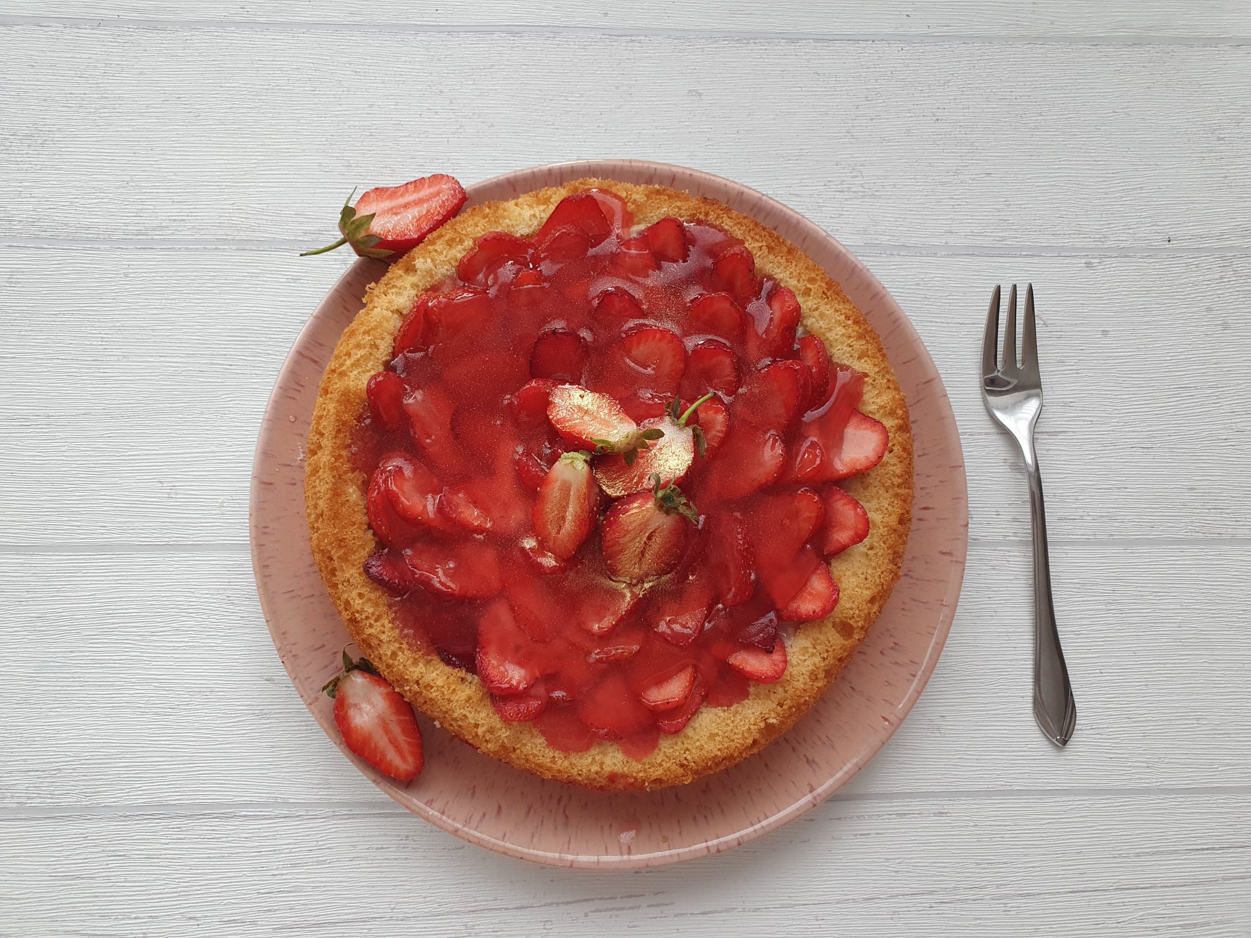 Erdbeerkuchen mit Vanillepudding